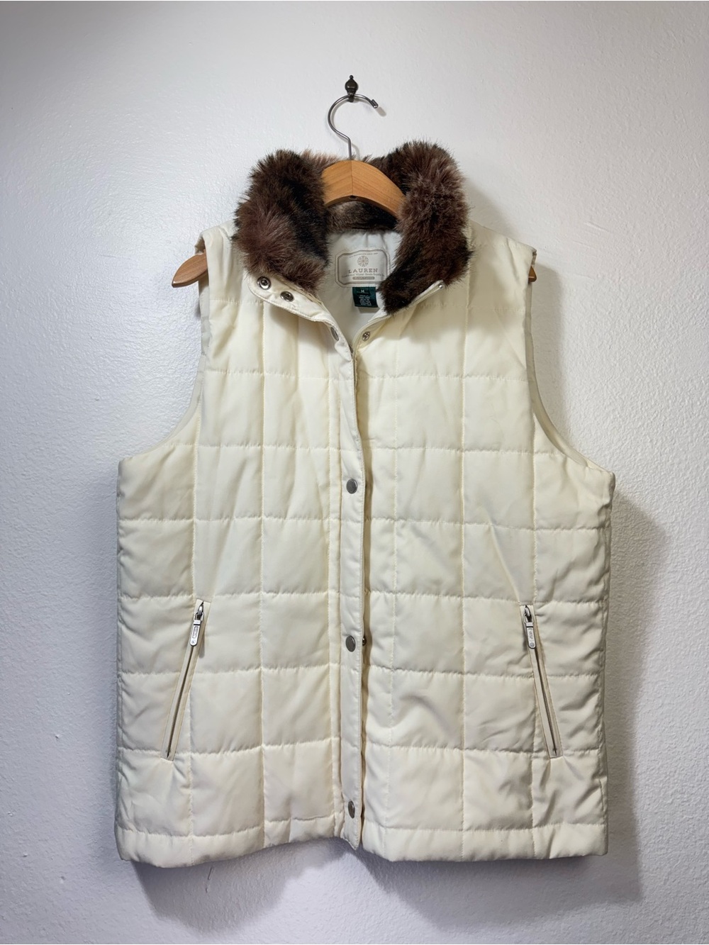 Lauren Ralph Lauren NWT Cream Quilted Faux Fur Collar Vest M